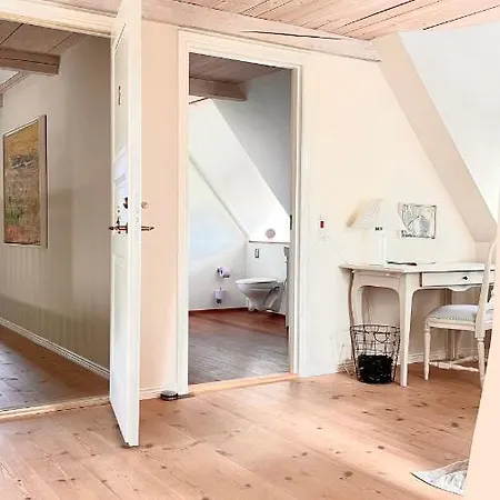 בית הארחה Bakkehuset Skovby (Aeroe)