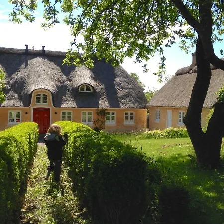 Bakkehuset 3* Skovby (Aeroe)