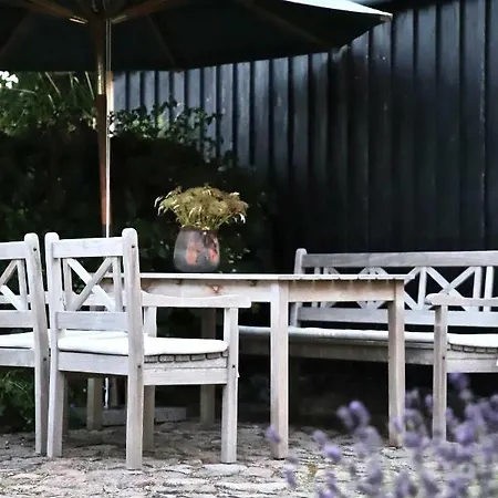 Bakkehuset Guest house *