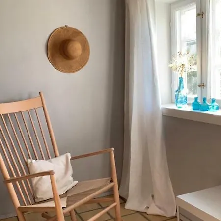 Bakkehuset Casa de hóspedes 3*