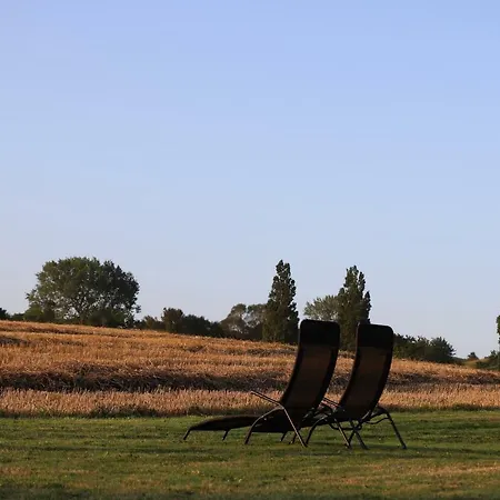 Bakkehuset בית הארחה Skovby (Aeroe)